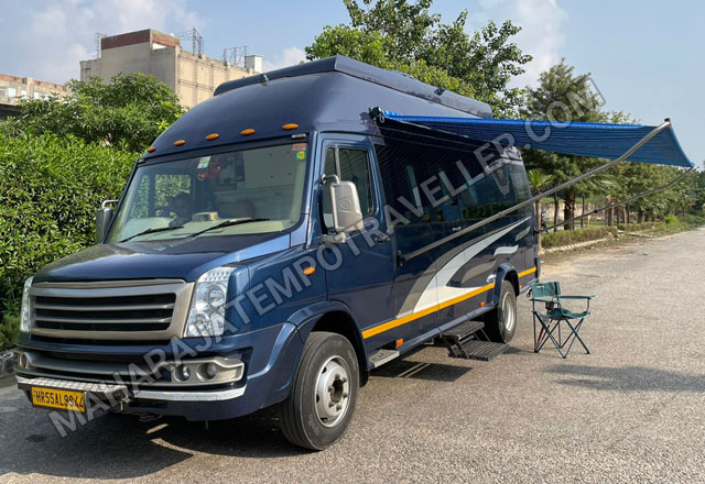 sleeping luxury caravan with toilet washroom kitchen sunroof lift hire for election promotion in delhi